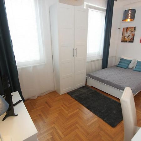 Apartment Bg Arena Beograd Bagian luar foto