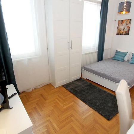 Apartment Bg Arena Beograd Bagian luar foto