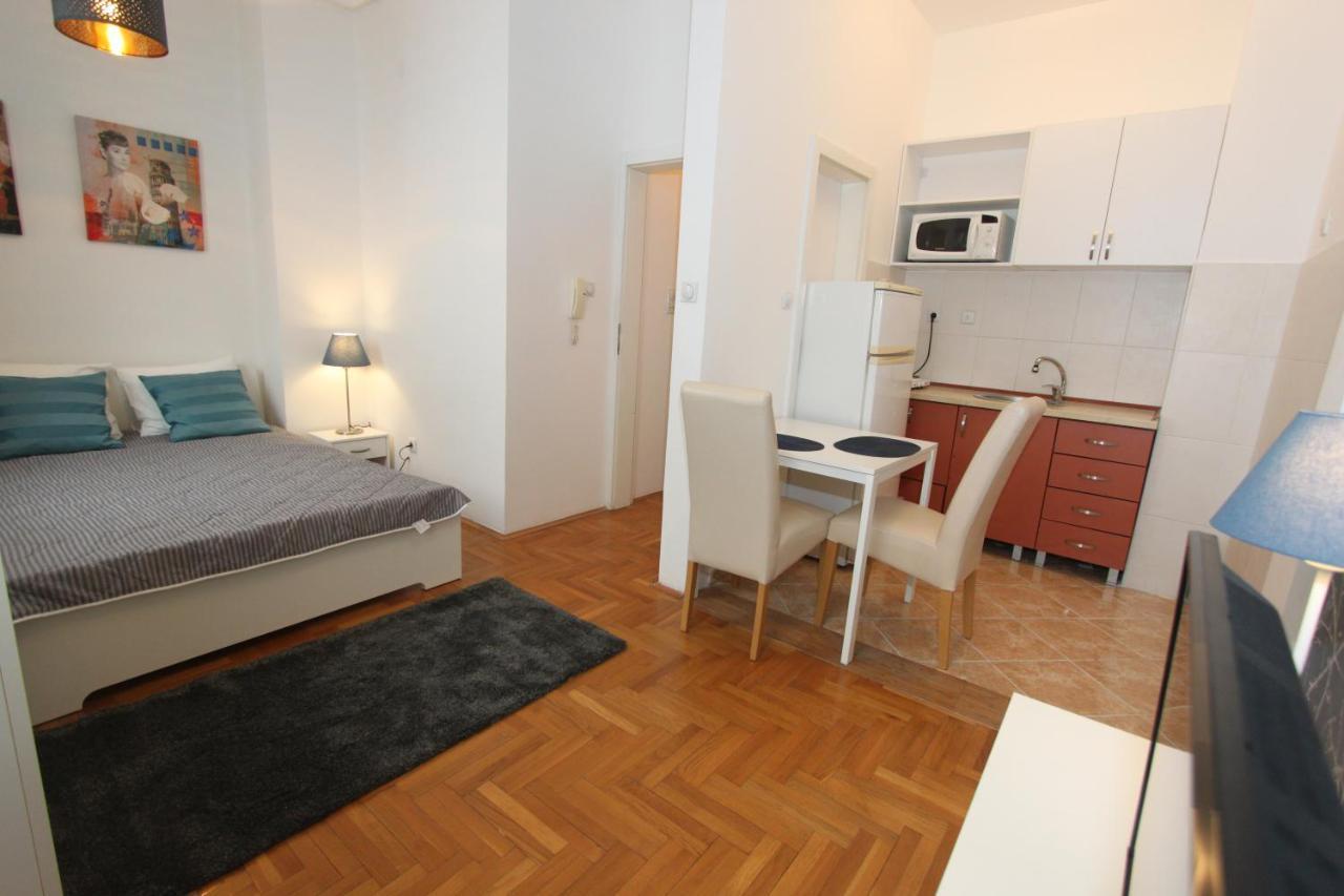 Apartment Bg Arena Beograd Bagian luar foto